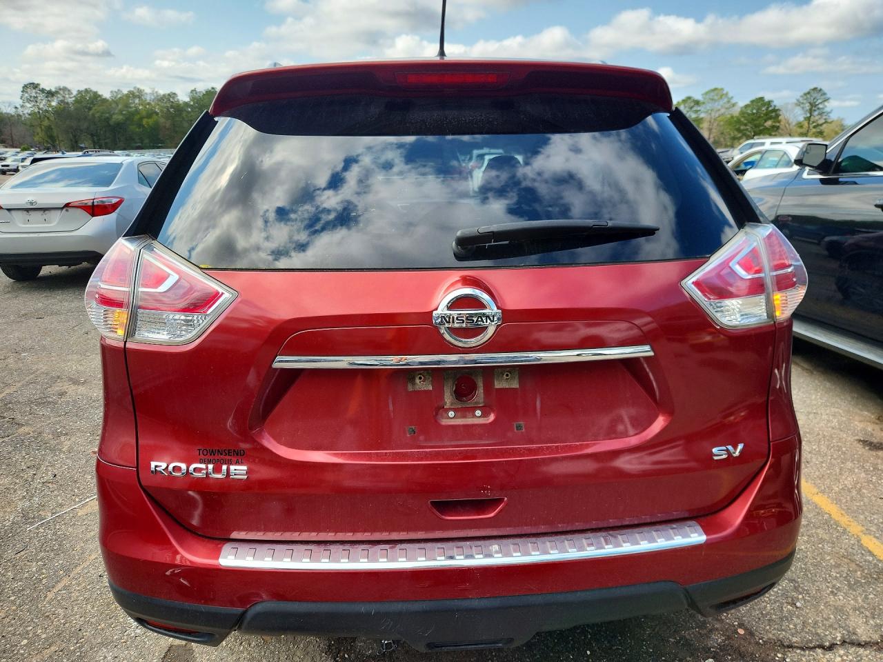 2016 NISSAN ROGUE S photo 11