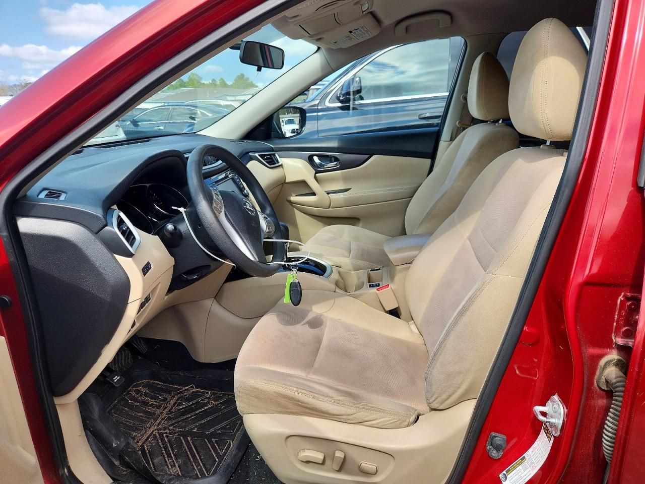 2016 NISSAN ROGUE S photo 13