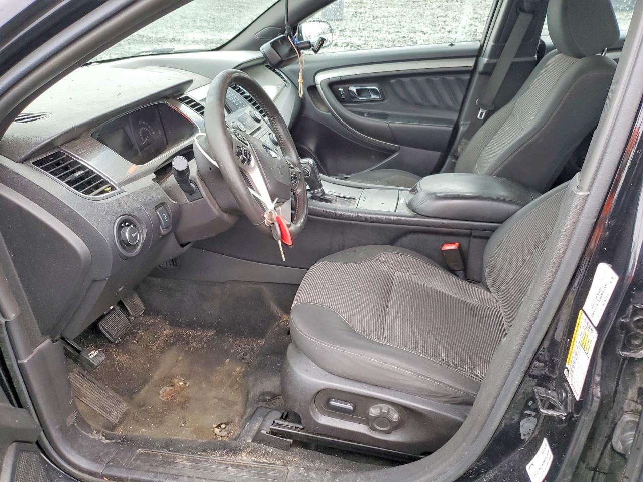 2016 FORD TAURUS SEL photo 13