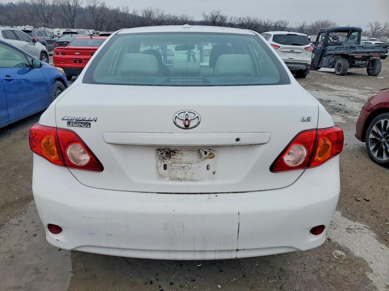 2010 TOYOTA COROLLA LE photo 6
