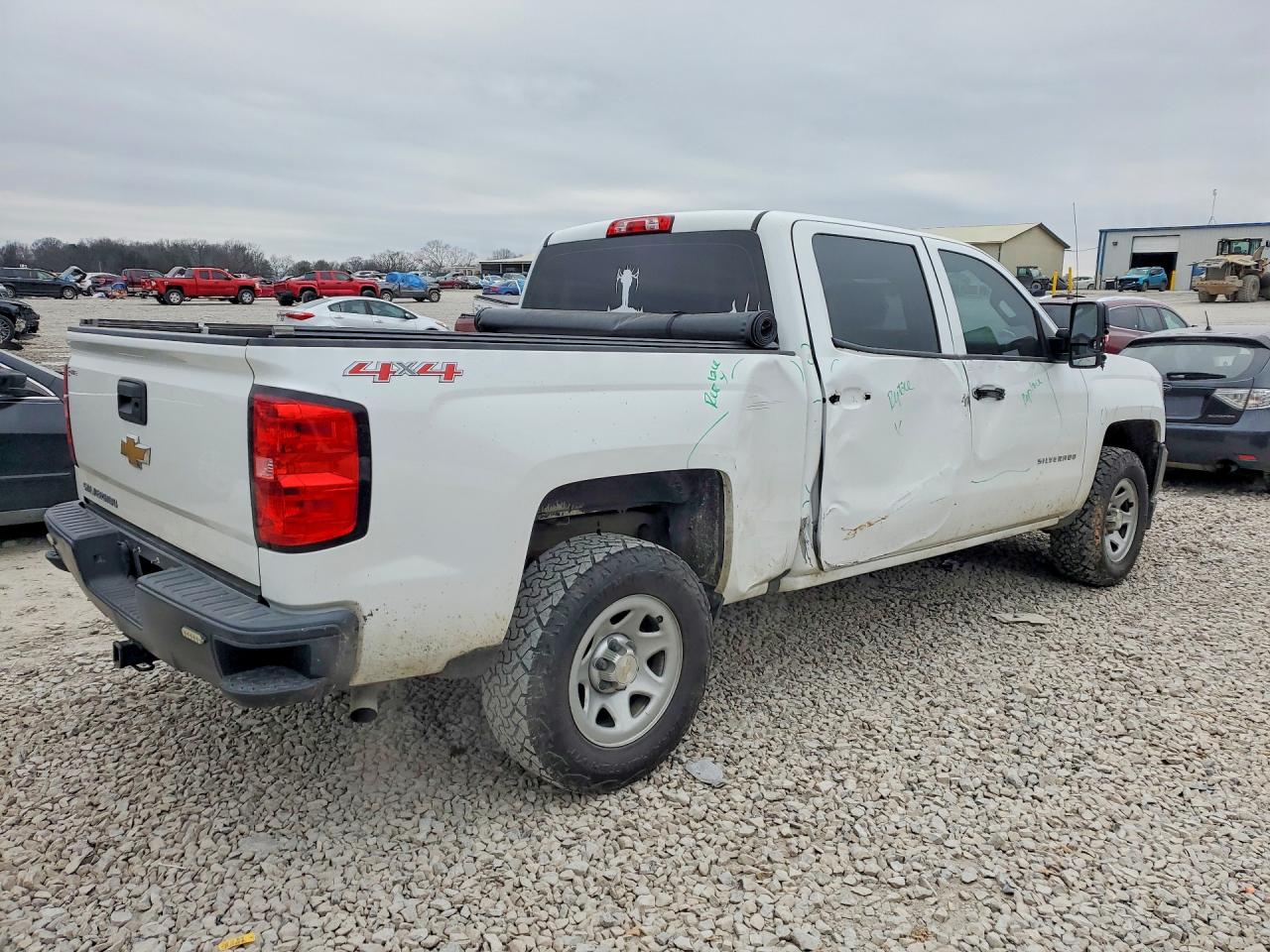 2017 CHEVROLET SILVERADO K1500 photo 7