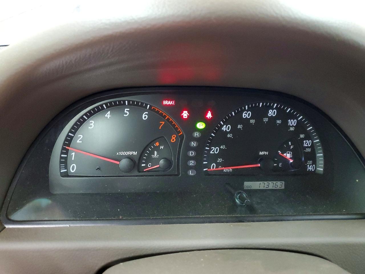 2003 TOYOTA CAMRY LE photo 17