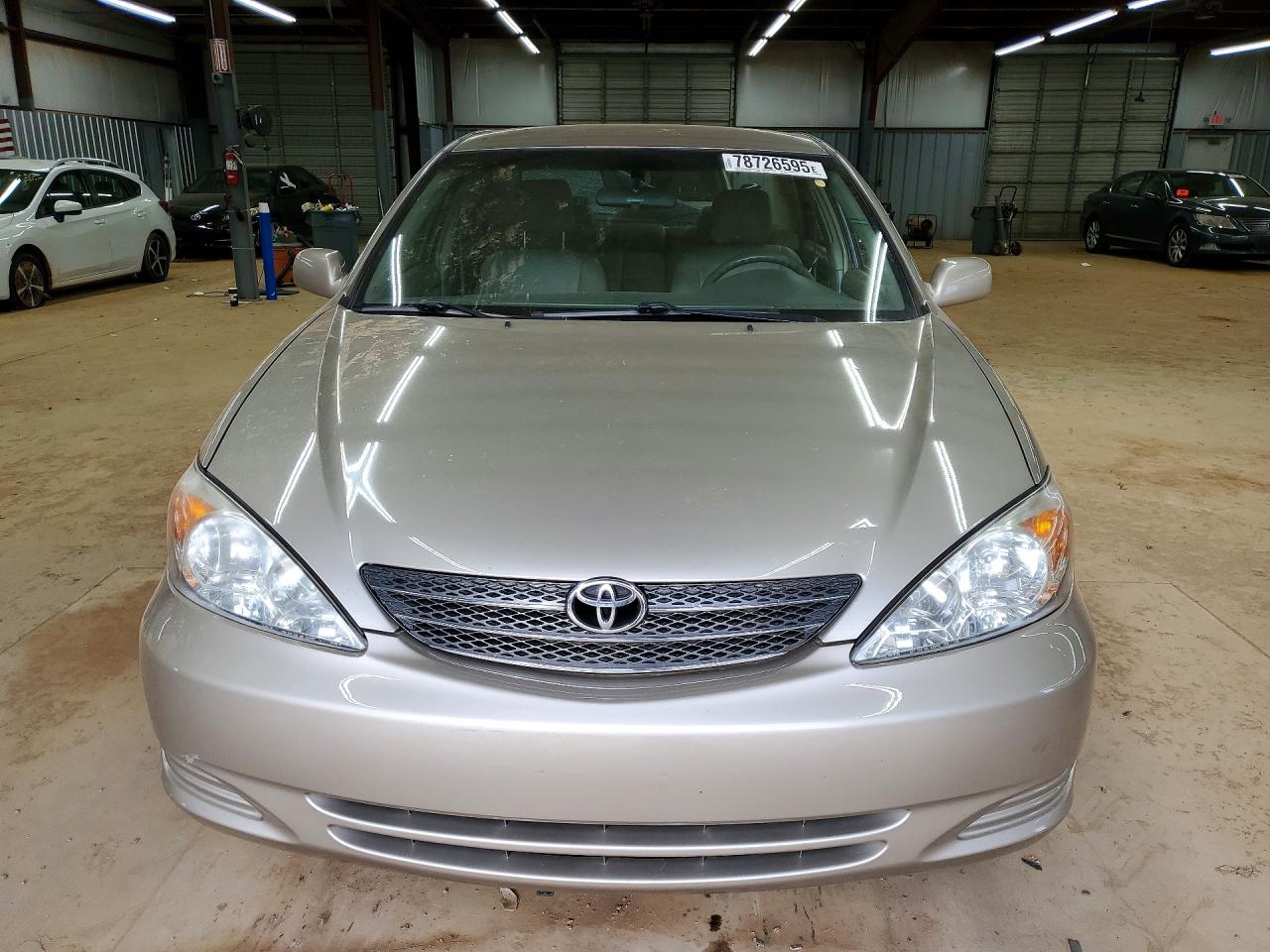 2003 TOYOTA CAMRY LE photo 9