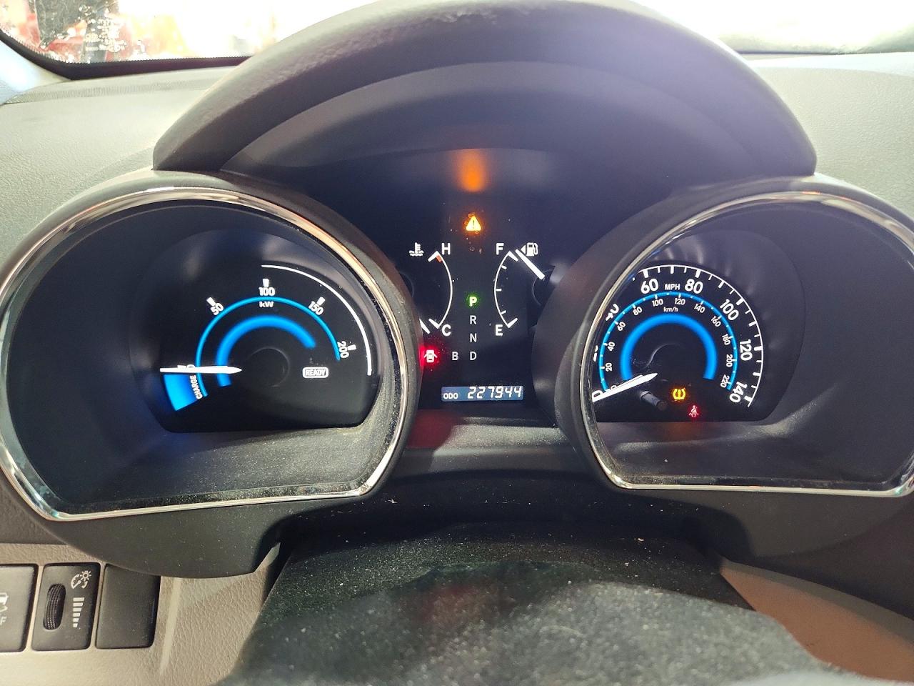 2012 TOYOTA HIGHLANDER HYBRID photo 9