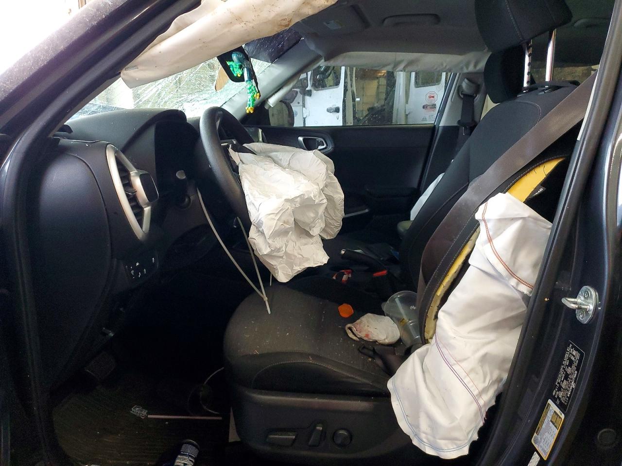 2021 KIA SOUL S photo 13