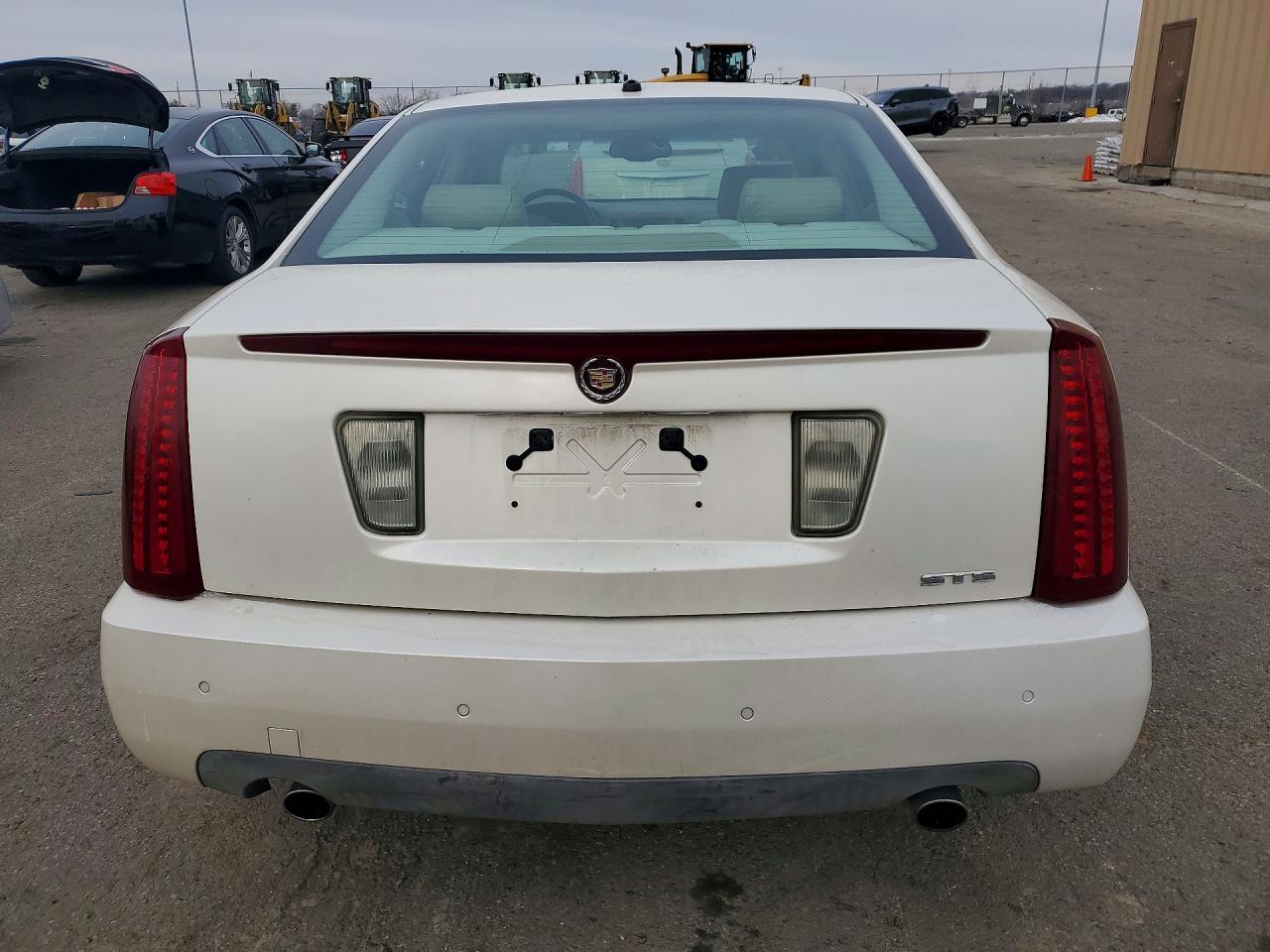 2006 CADILLAC STS photo 16