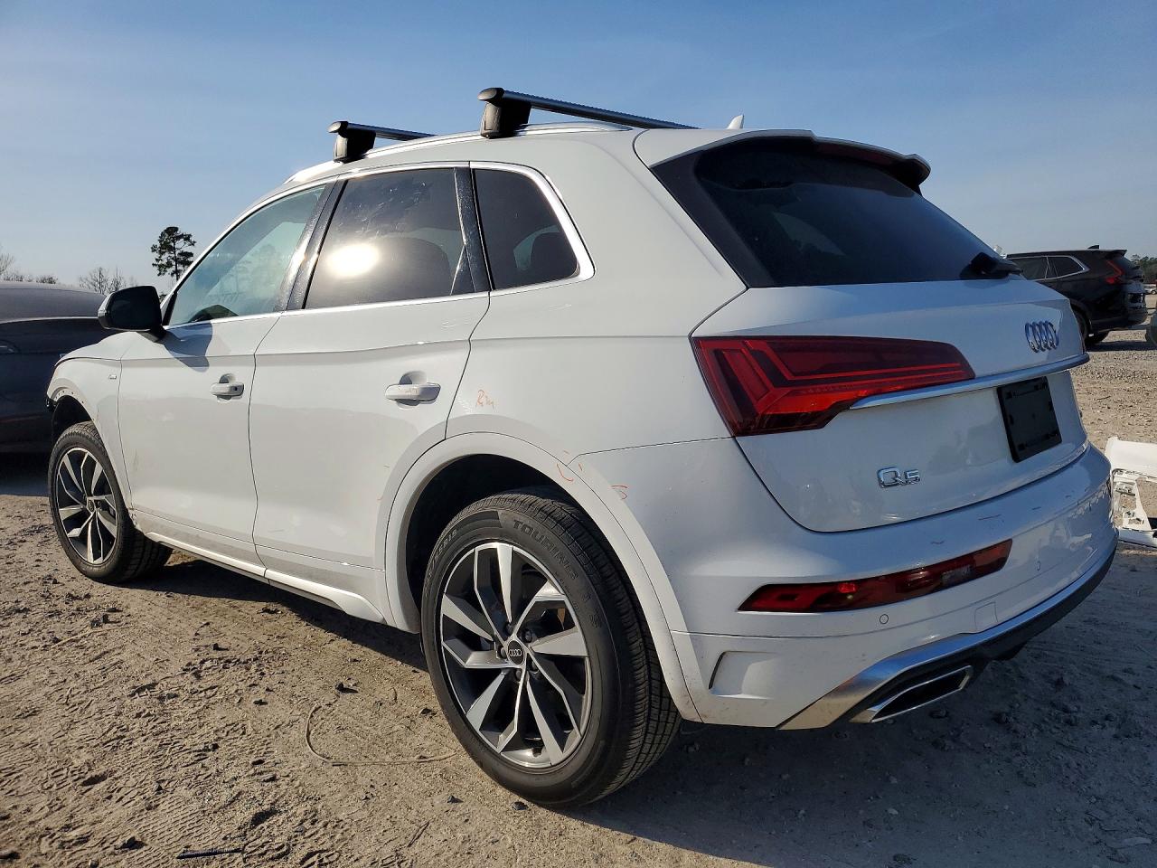 2024 AUDI Q5 PREMIUM PLUS 45 photo 3