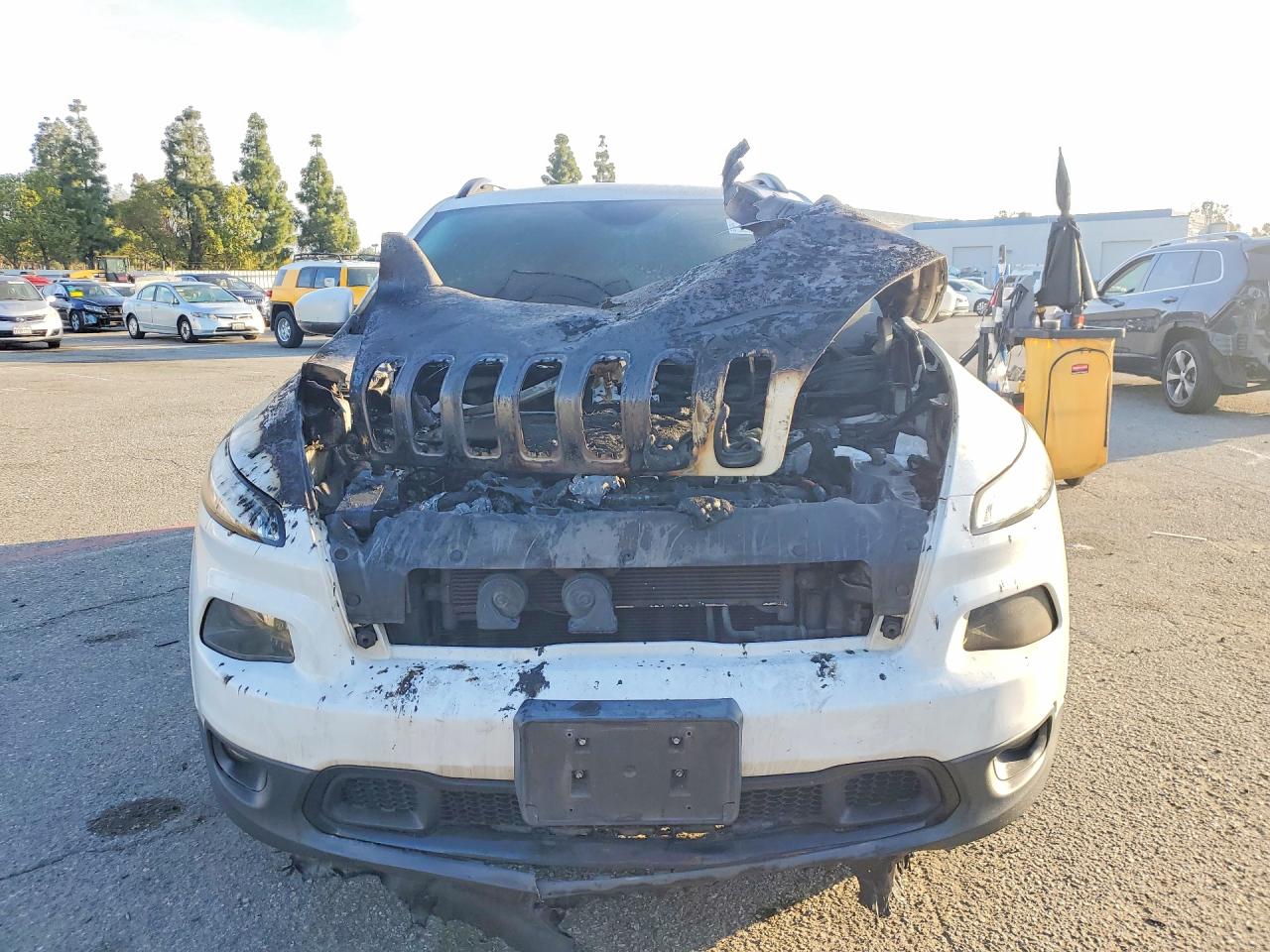 2015 JEEP CHEROKEE LATITUDE photo 13