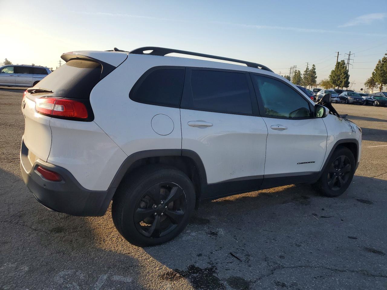 2015 JEEP CHEROKEE LATITUDE photo 7