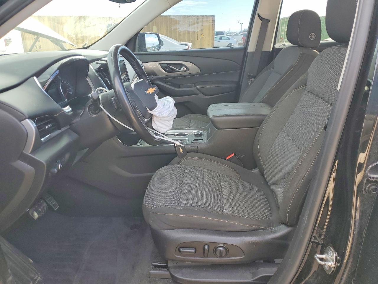 2019 CHEVROLET TRAVERSE LT photo 7