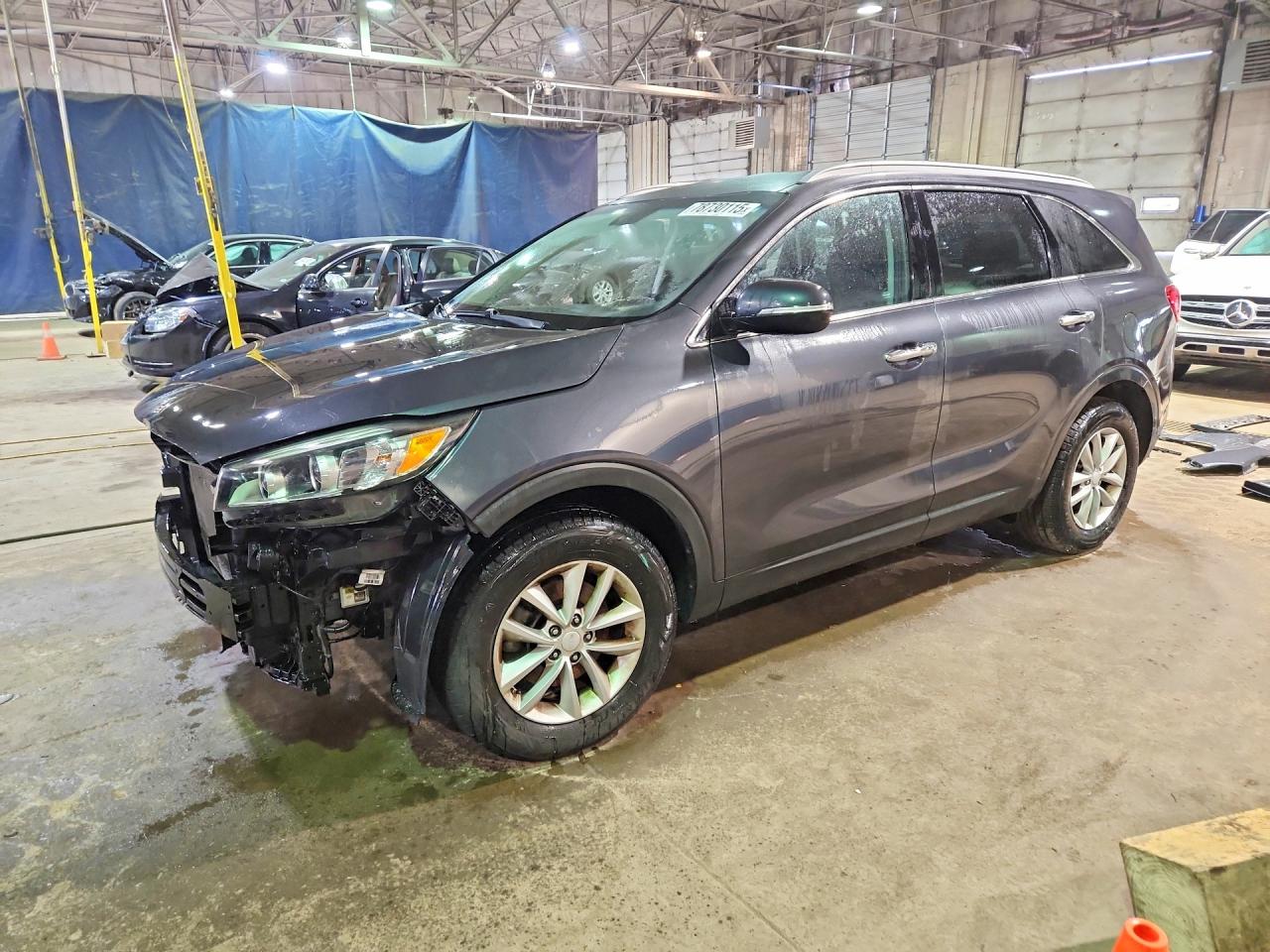 2017 KIA SORENTO
