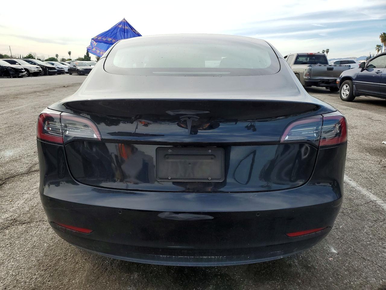 2022 TESLA MODEL 3 photo 11