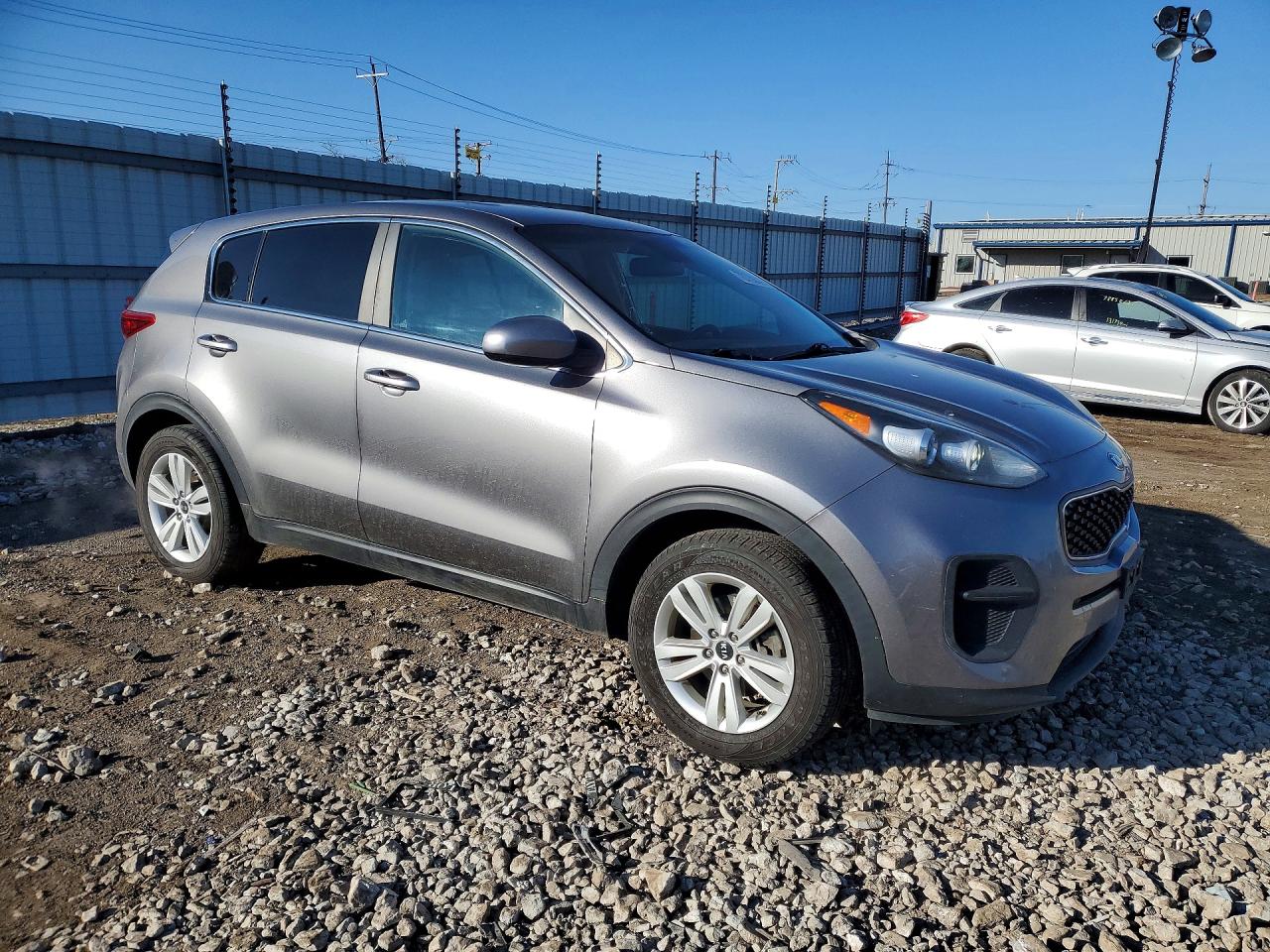 2019 KIA SPORTAGE LX photo 4