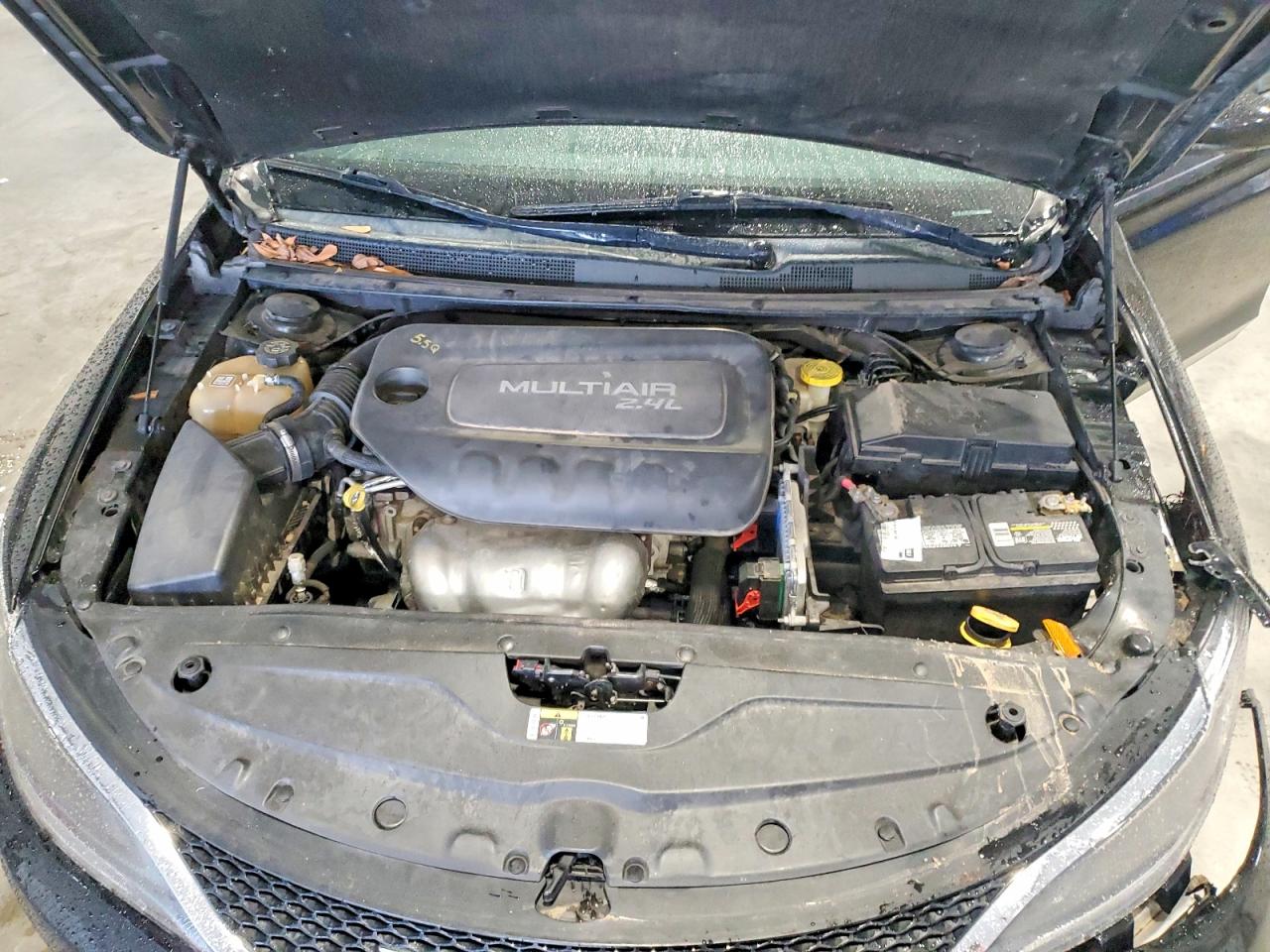 2015 CHRYSLER 200 LIMITED photo 31