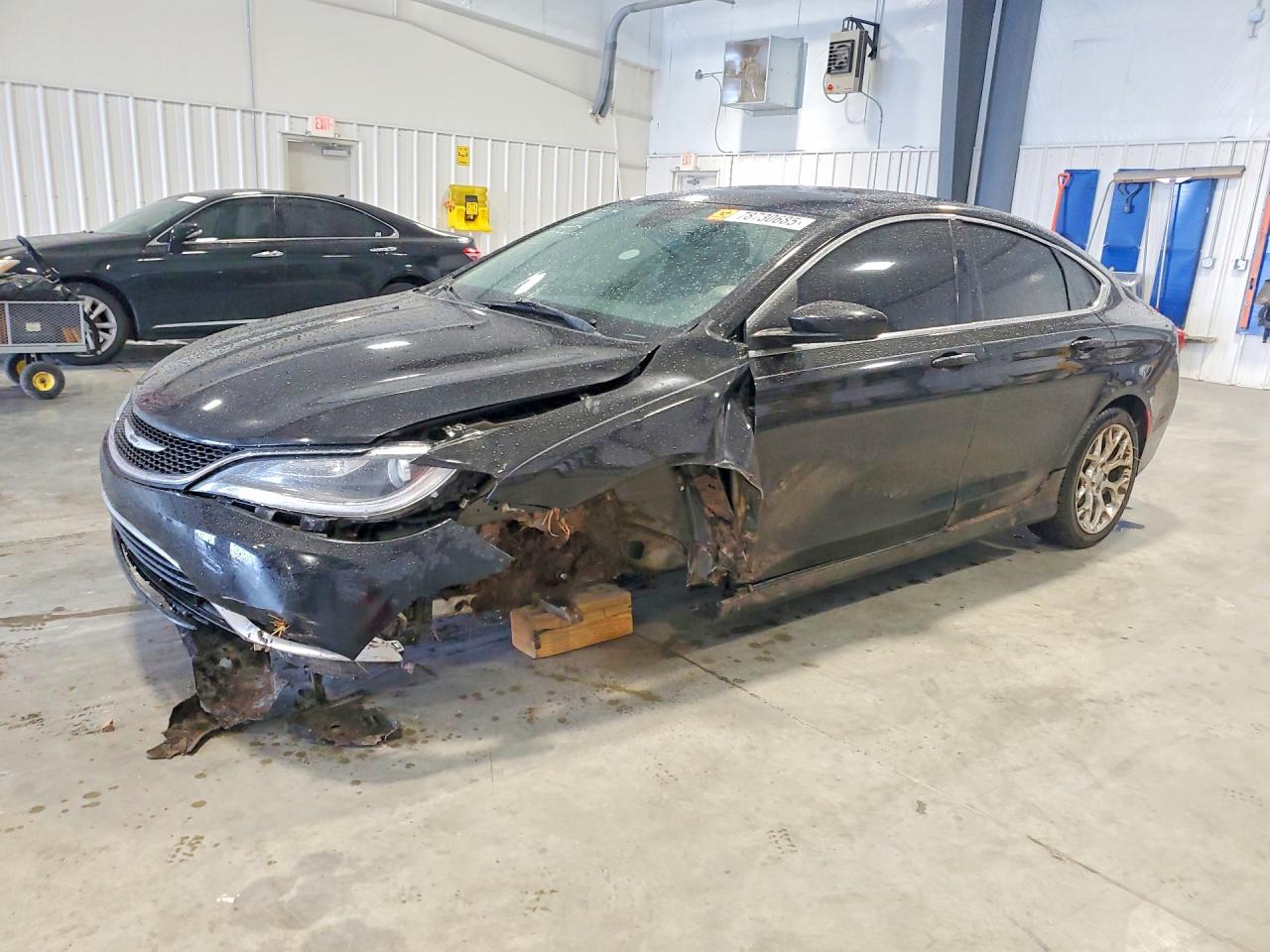 2015 CHRYSLER 200