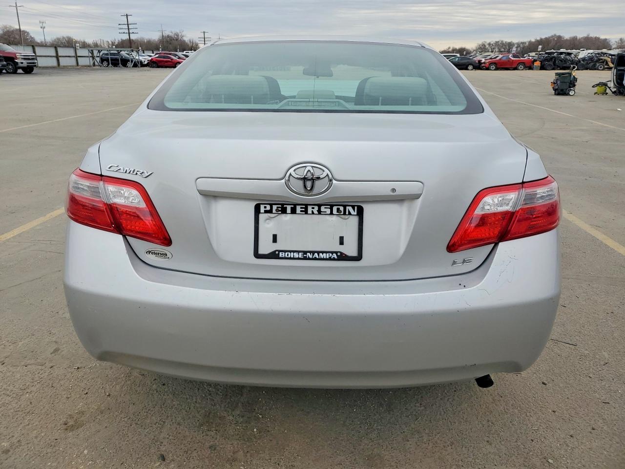 2009 TOYOTA CAMRY LE photo 11