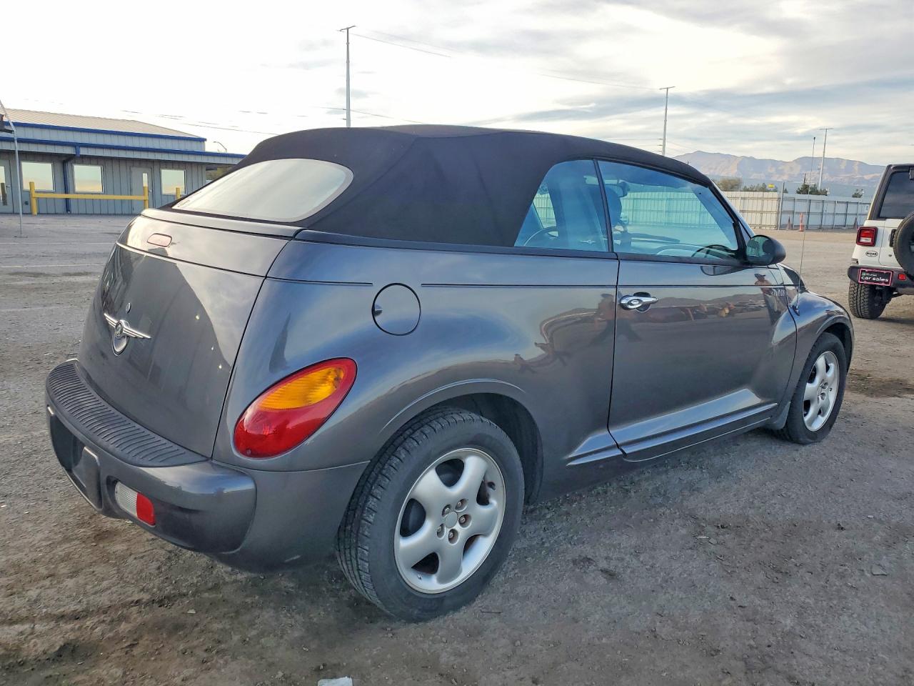 2005 CHRYSLER PT CRUISER photo 3