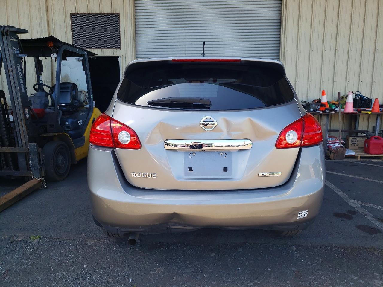 2013 NISSAN ROGUE S photo 11