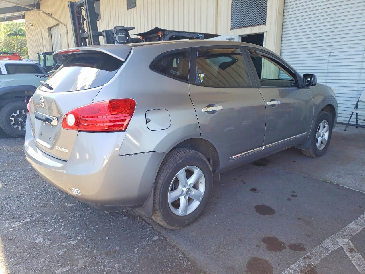 2013 NISSAN ROGUE S photo 5