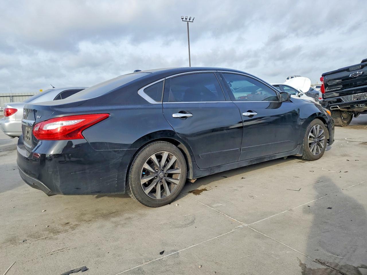 2016 NISSAN ALTIMA 2.5 SV photo 3