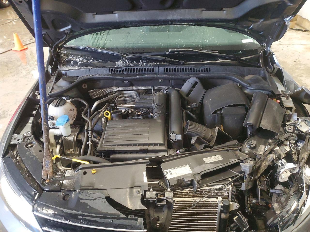 2017 VOLKSWAGEN JETTA SE photo 11