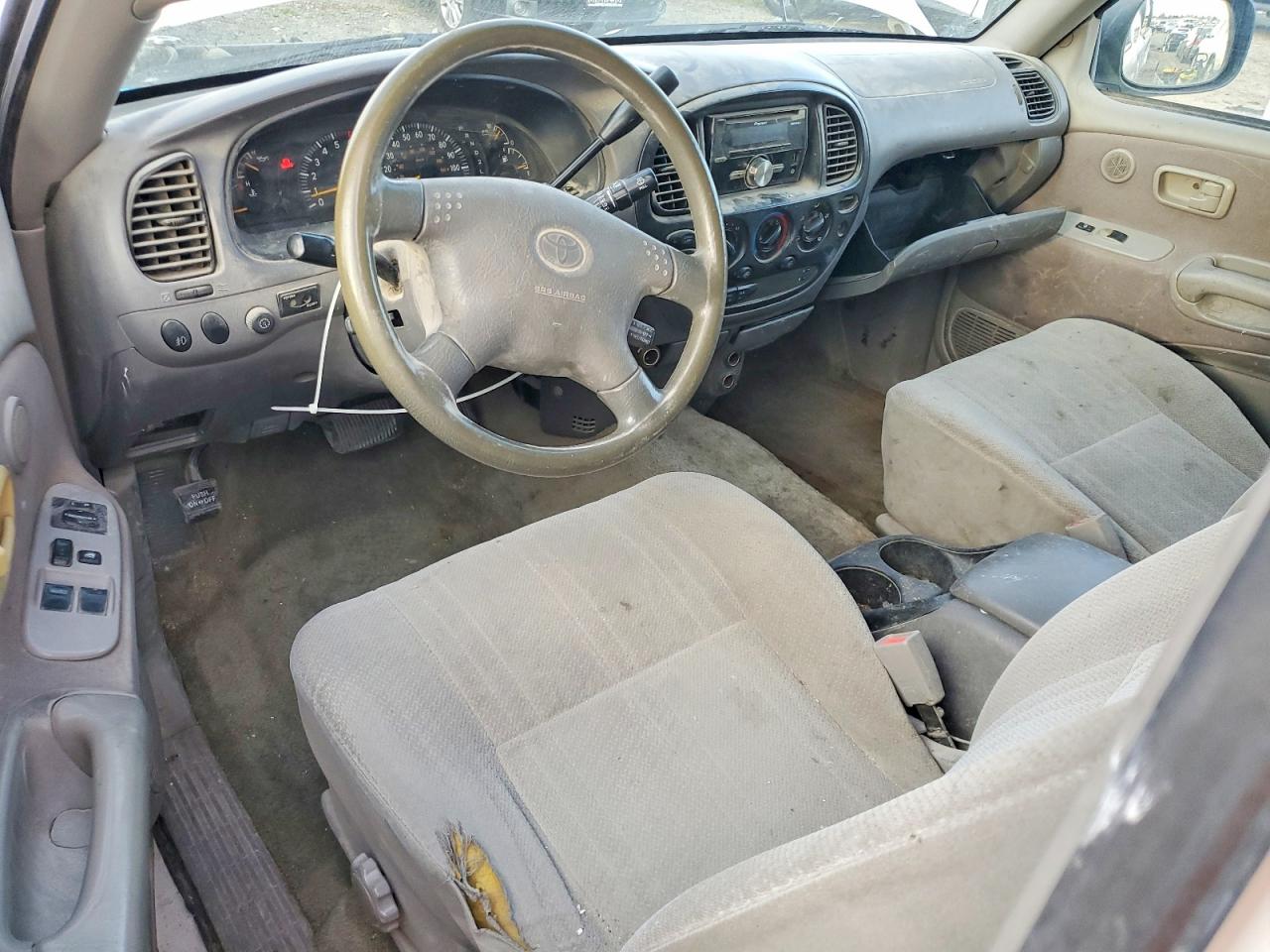 2001 TOYOTA TUNDRA SR5 photo 8