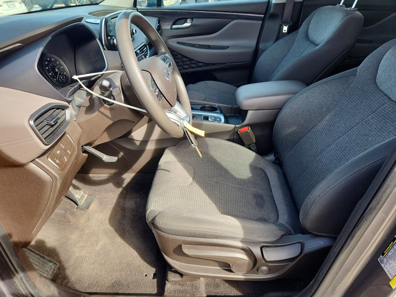 2019 HYUNDAI SANTA FE SE 2.4L photo 19