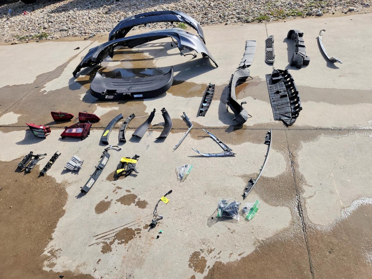 2019 HYUNDAI SANTA FE SE 2.4L photo 34