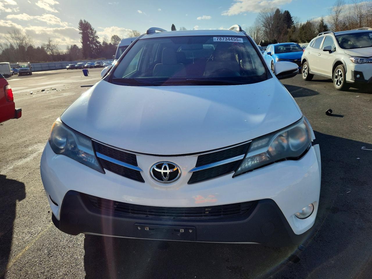 2015 TOYOTA RAV4 XLE photo 9