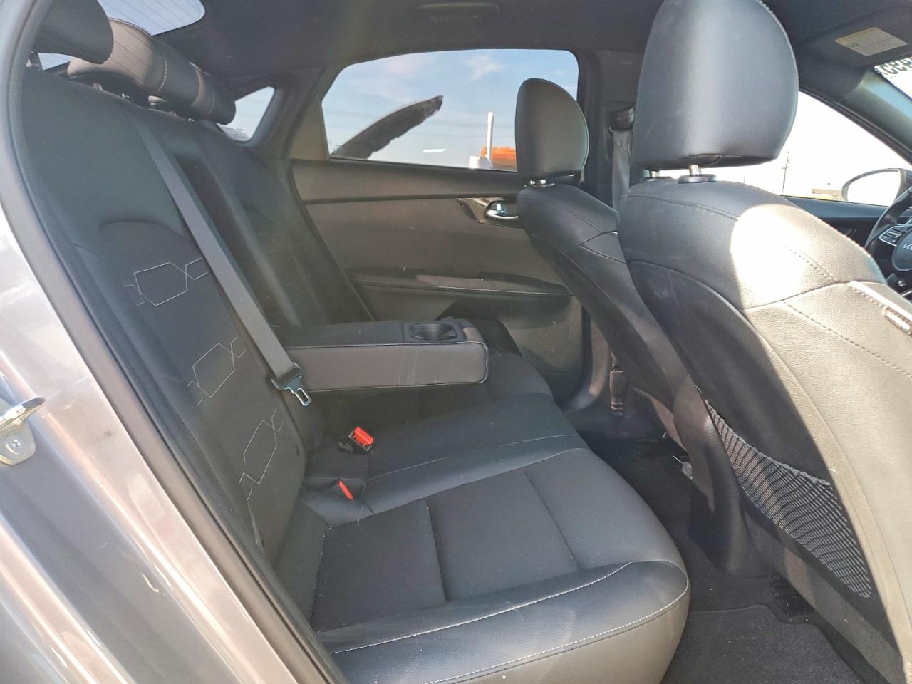 2024 KIA FORTE GT-LINE photo 19