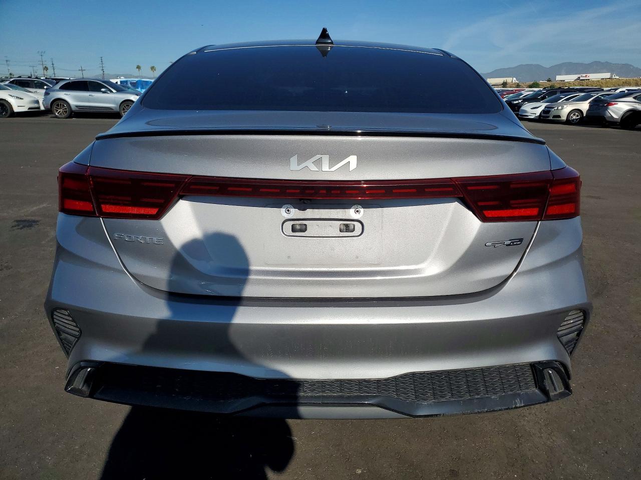 2024 KIA FORTE GT-LINE photo 11