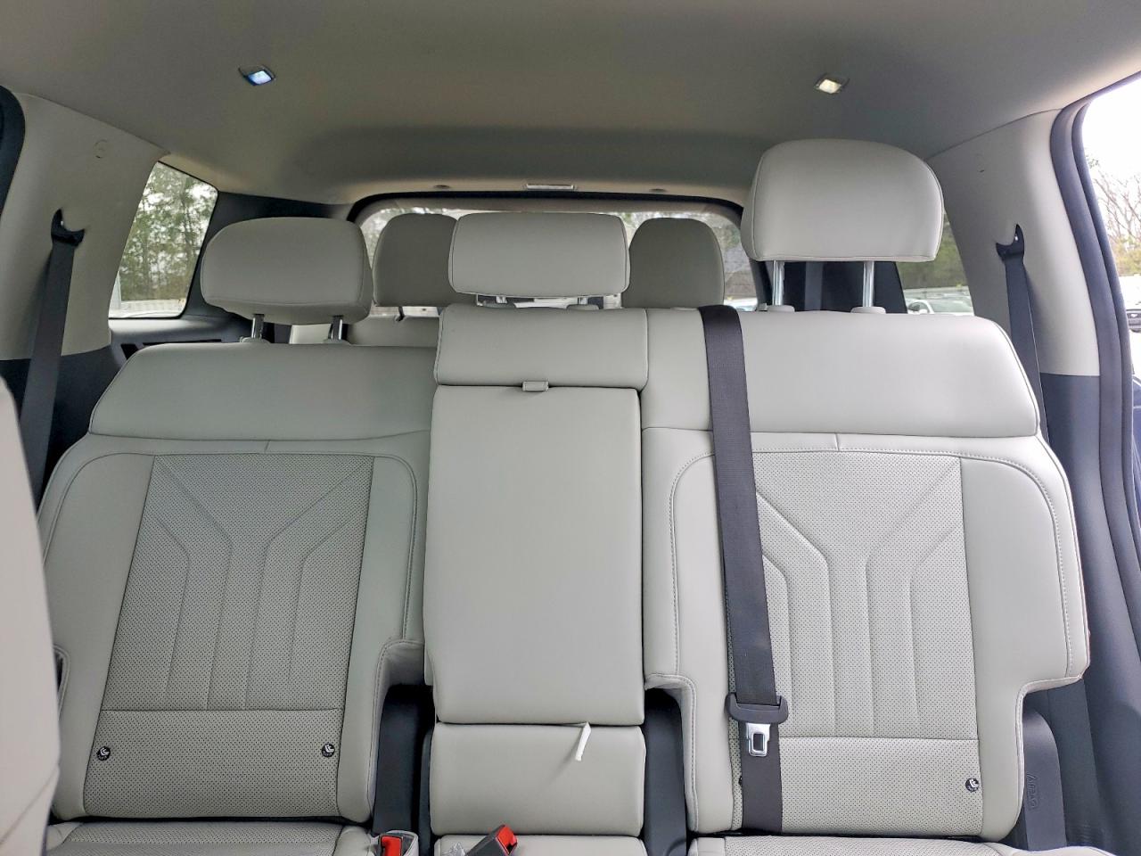 2026 HYUNDAI SANTA FE SEL photo 19