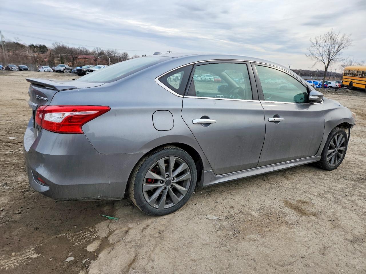2017 NISSAN SENTRA SR TURBO photo 7