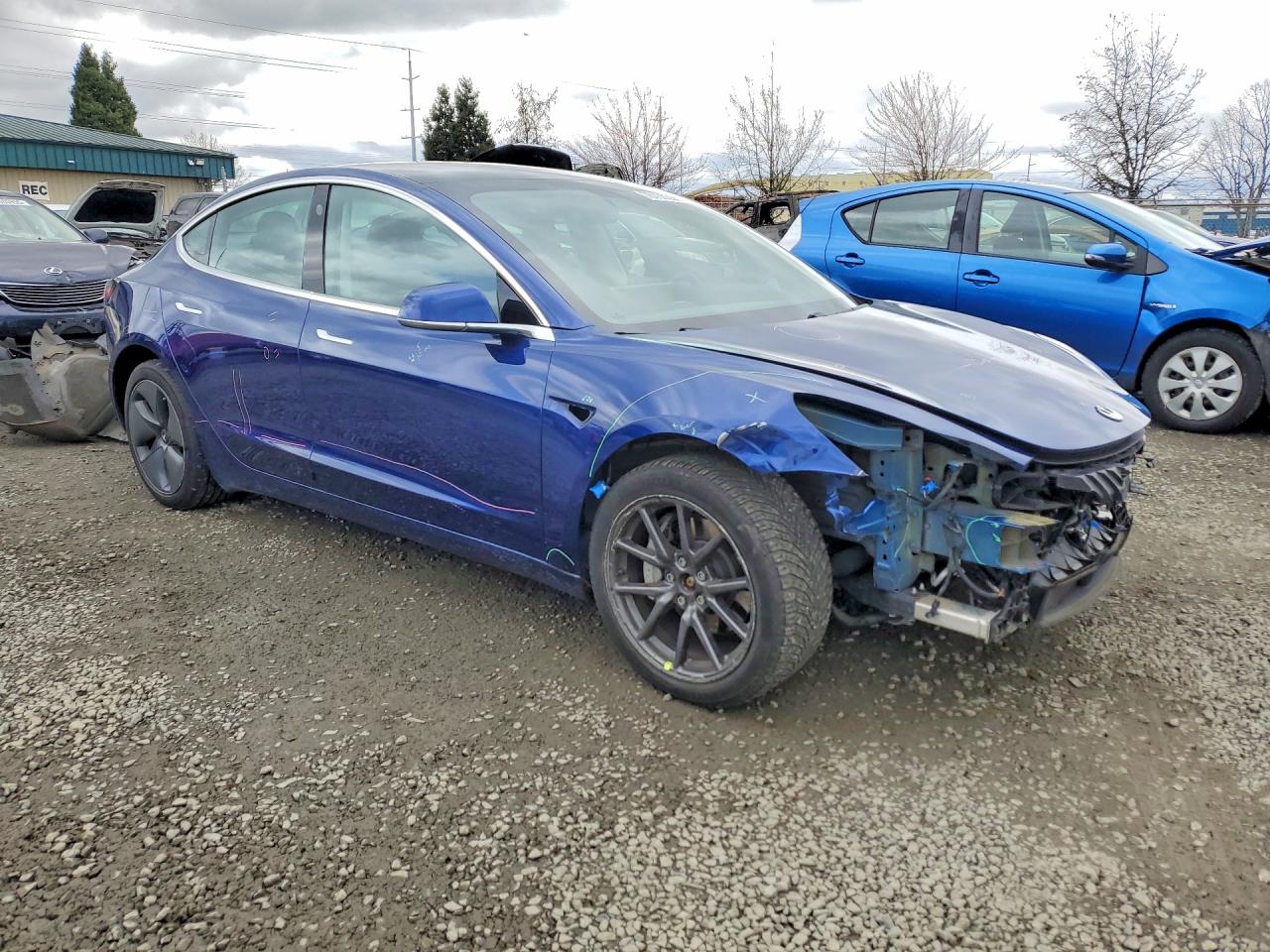 2019 TESLA MODEL 3 photo 4