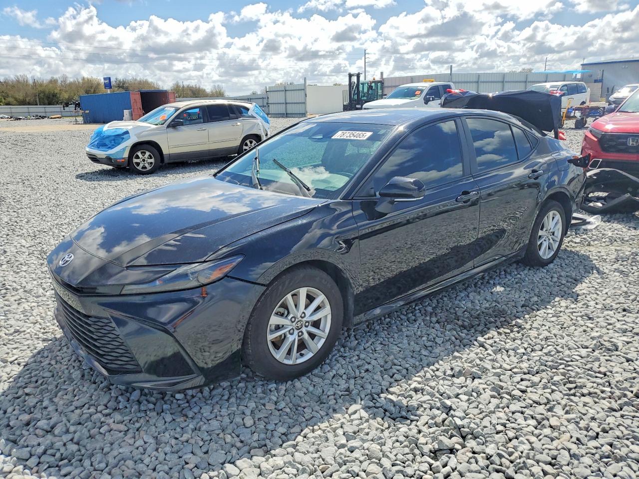 2025 TOYOTA CAMRY LE photo 2