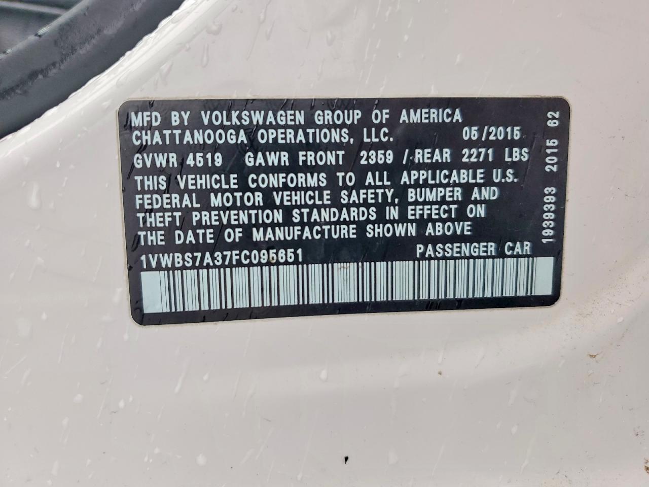 2015 VOLKSWAGEN PASSAT SE photo 12