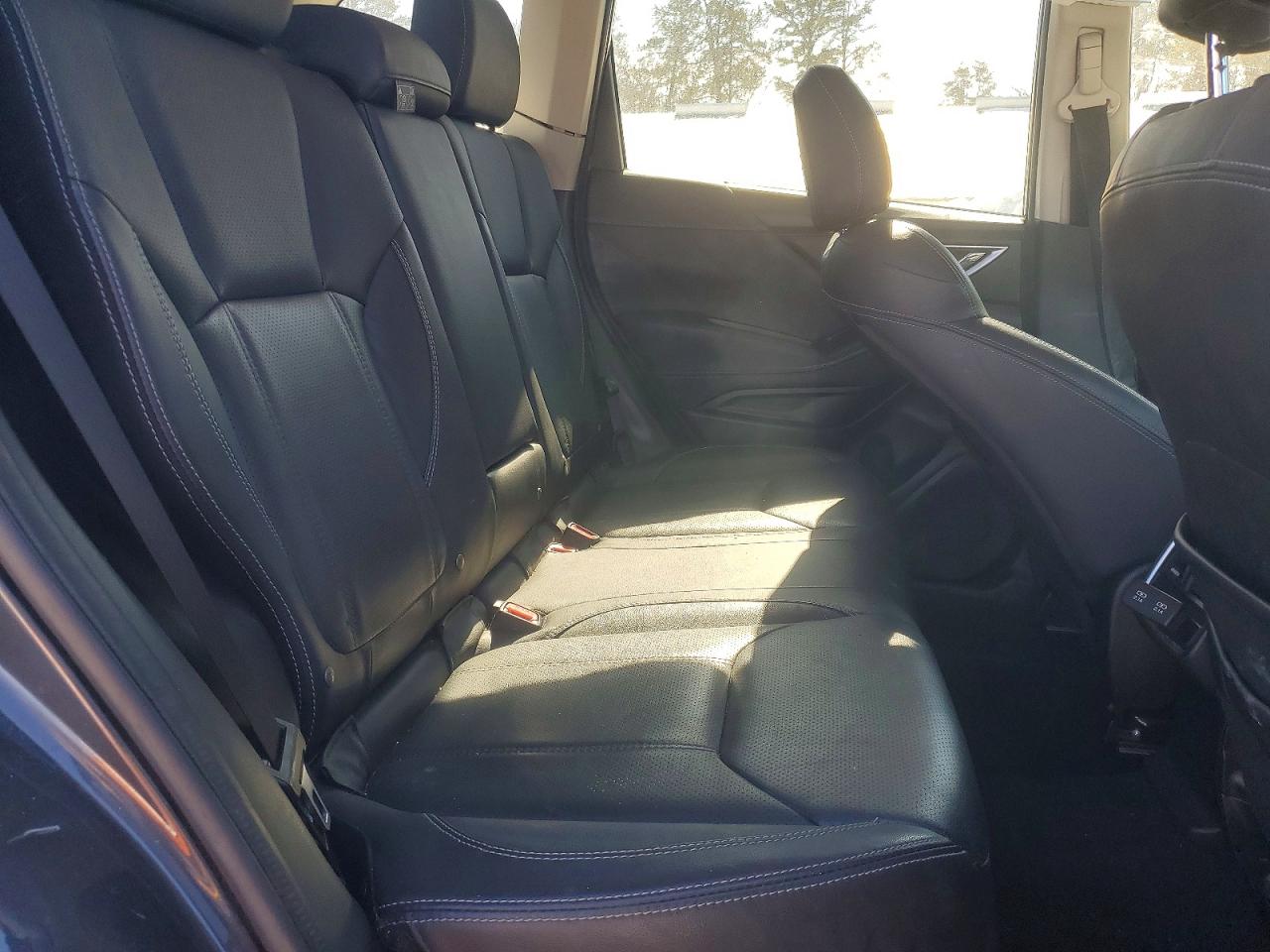 2019 SUBARU FORESTER LIMITED photo 19