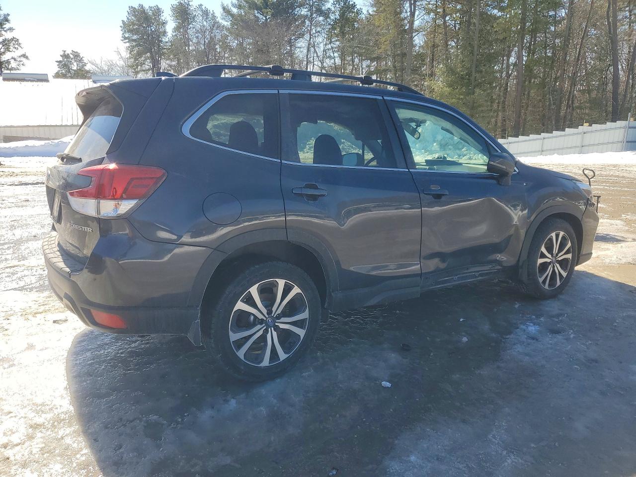 2019 SUBARU FORESTER LIMITED photo 5