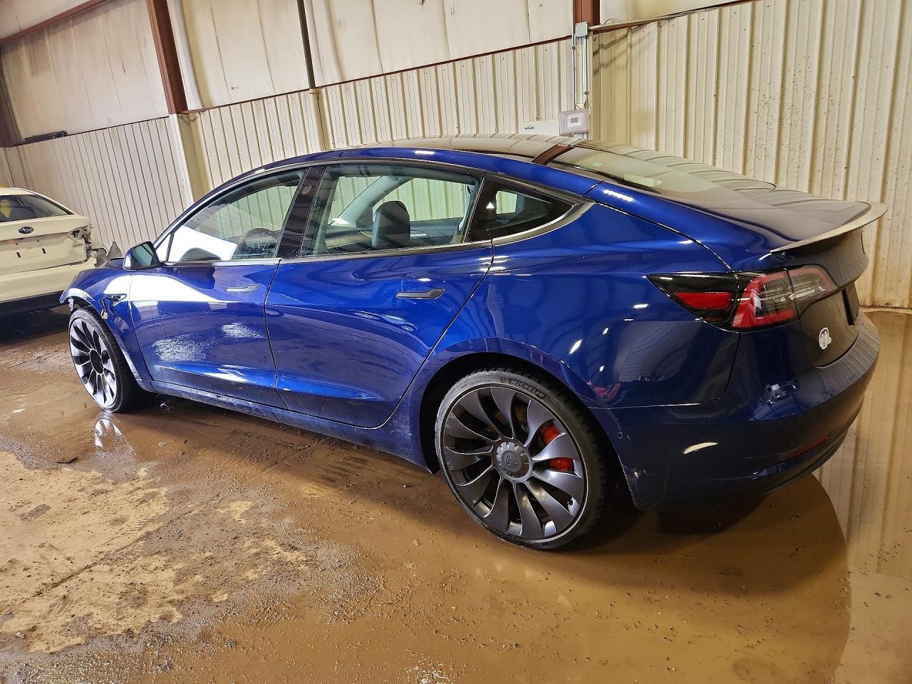 2022 TESLA MODEL 3 photo 3