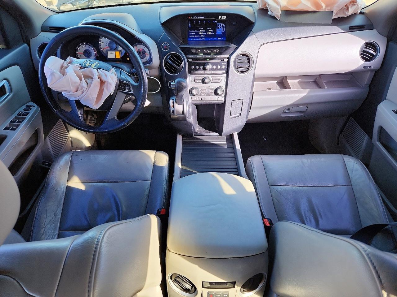 2012 HONDA PILOT EXL photo 8