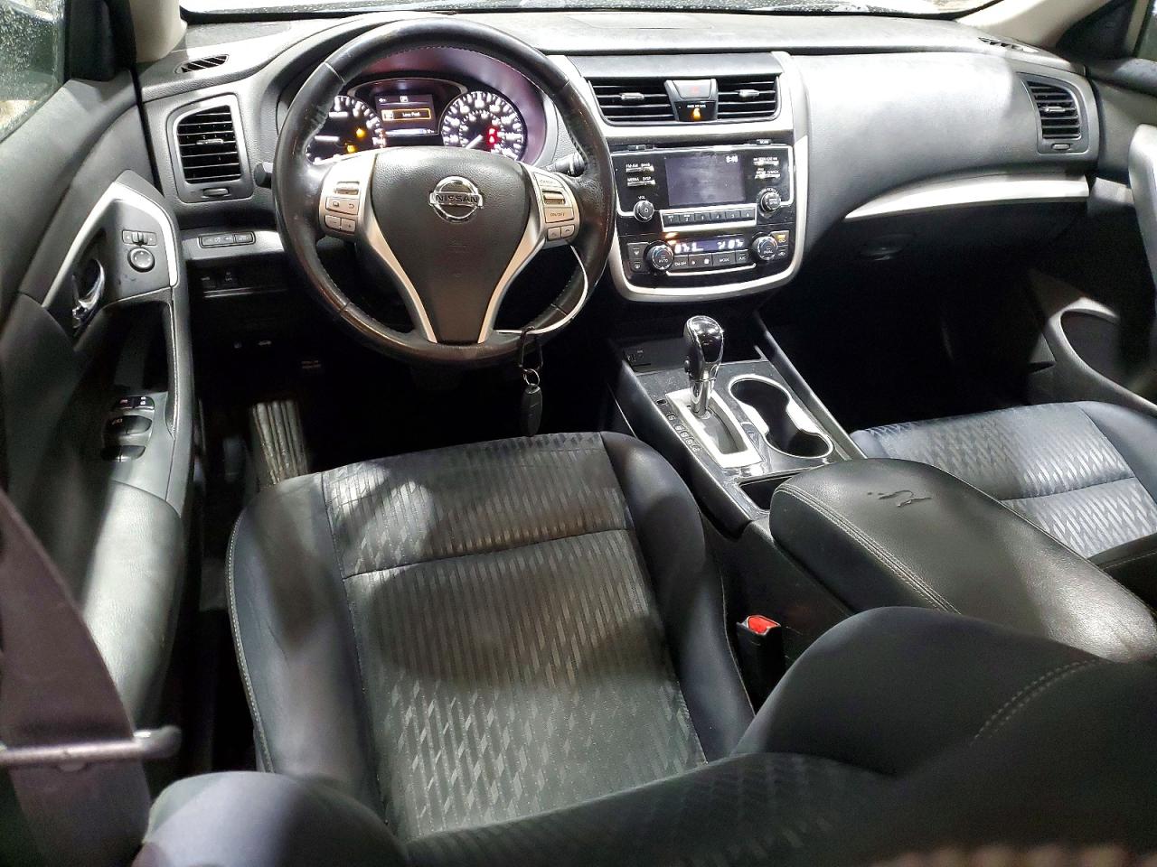 2018 NISSAN ALTIMA 2.5 SV photo 8