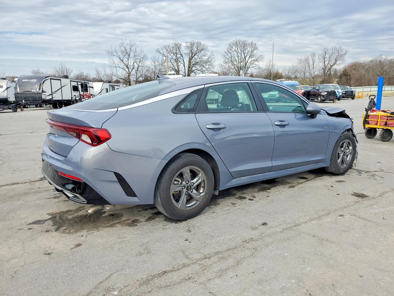 2023 KIA K5 LXS photo 3