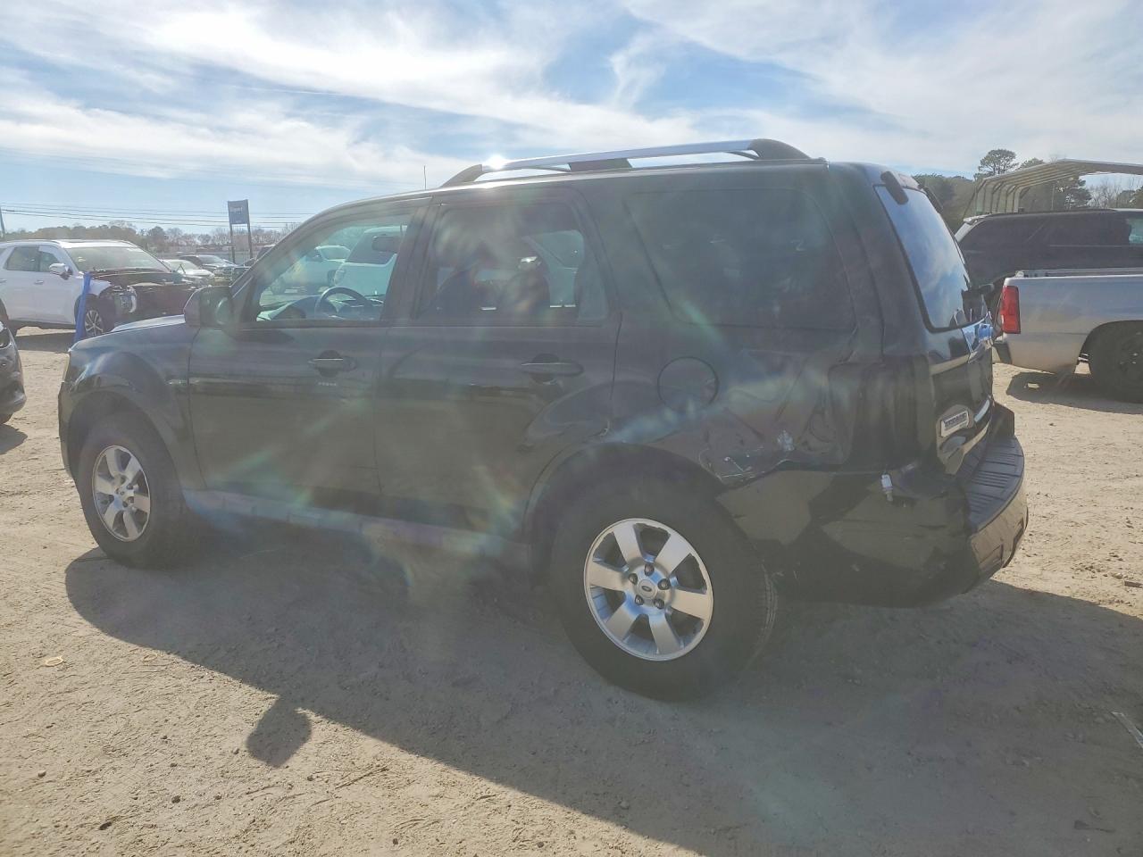 2011 FORD ESCAPE LIMITED photo 2