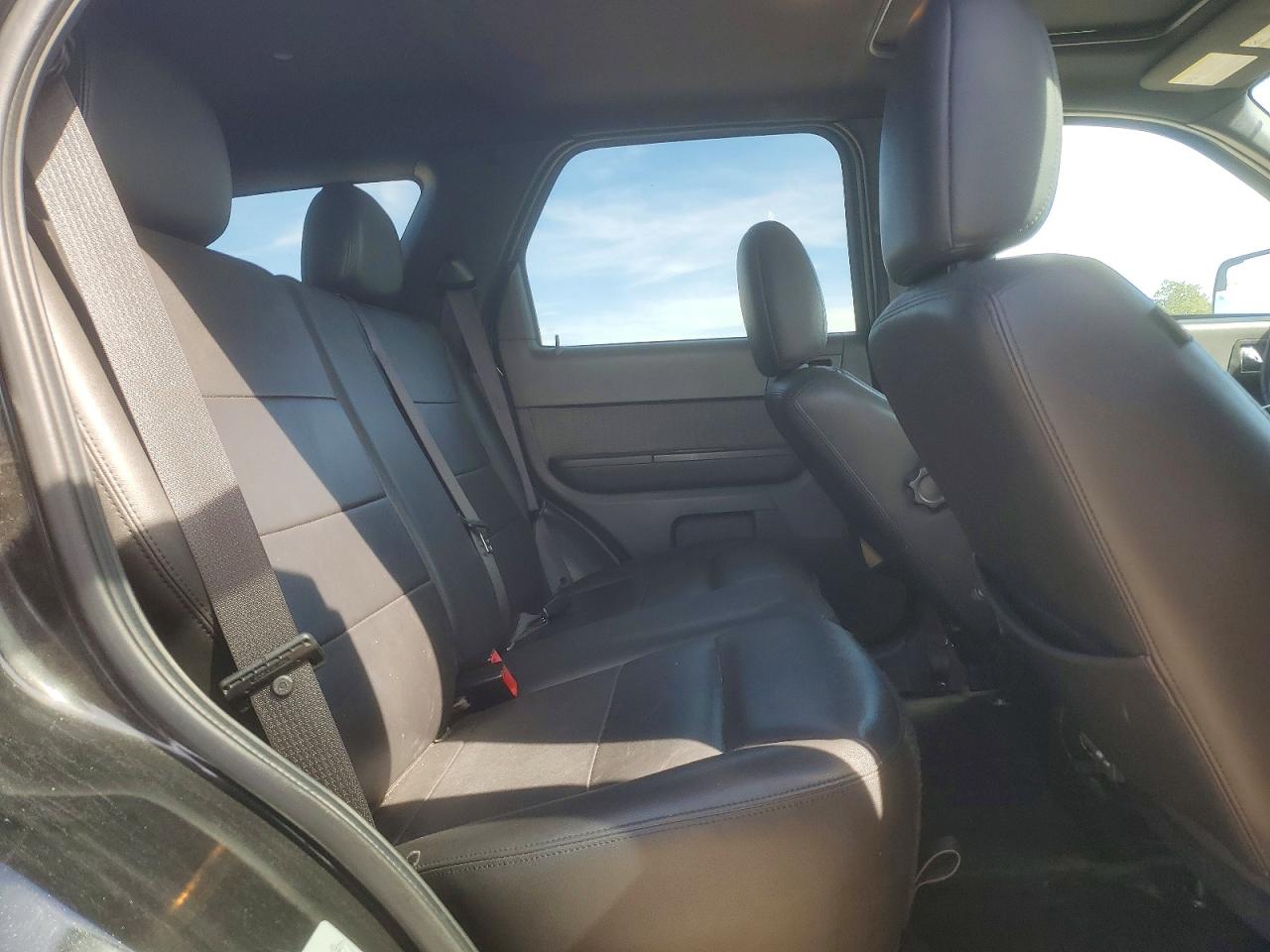 2011 FORD ESCAPE LIMITED photo 11