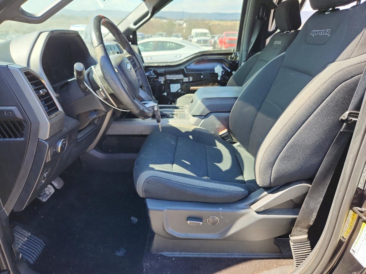 2020 FORD F150 RAPTOR photo 13