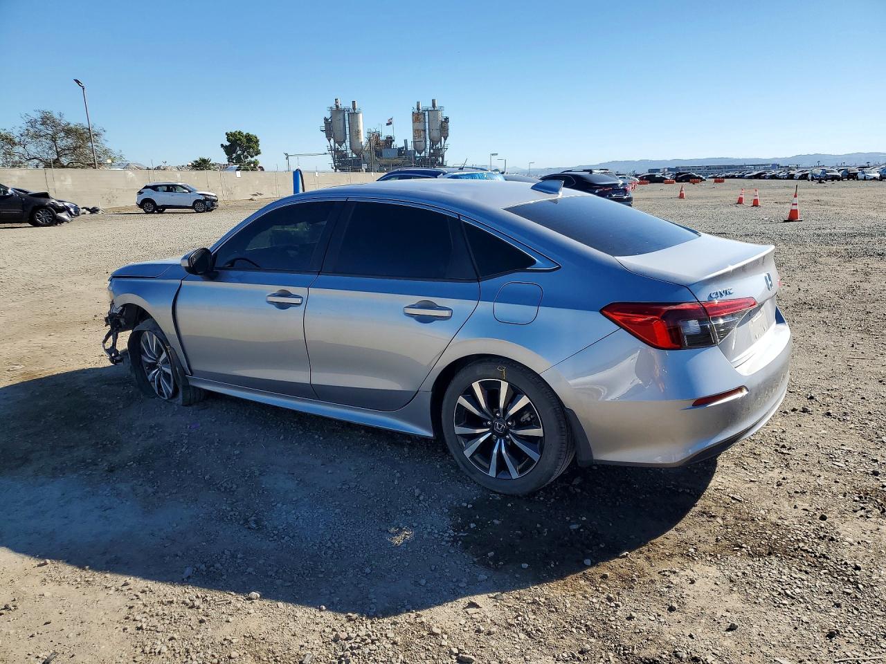 2022 HONDA CIVIC EX photo 4