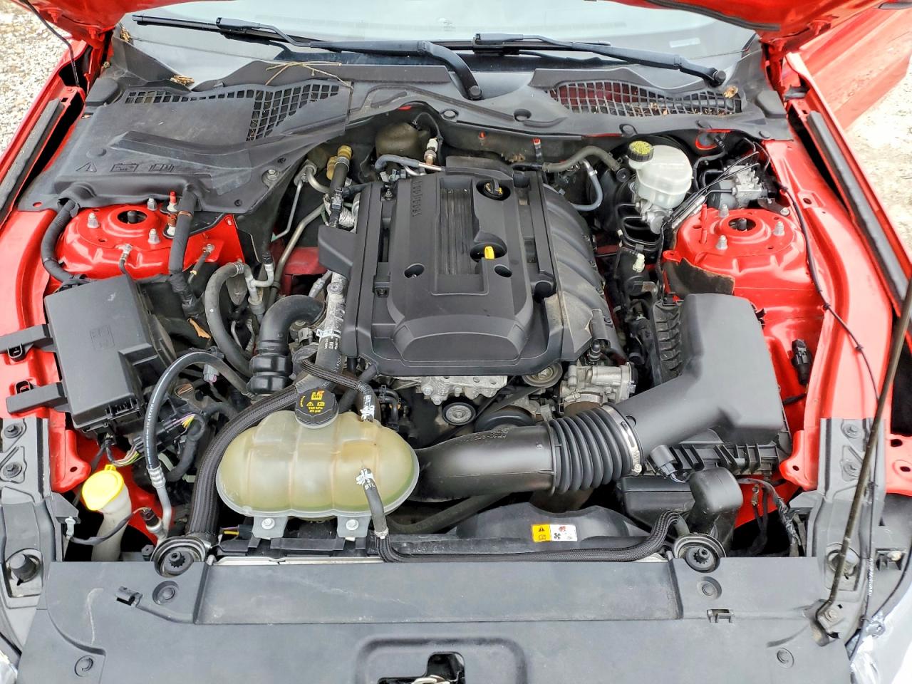 2017 FORD MUSTANG photo 31
