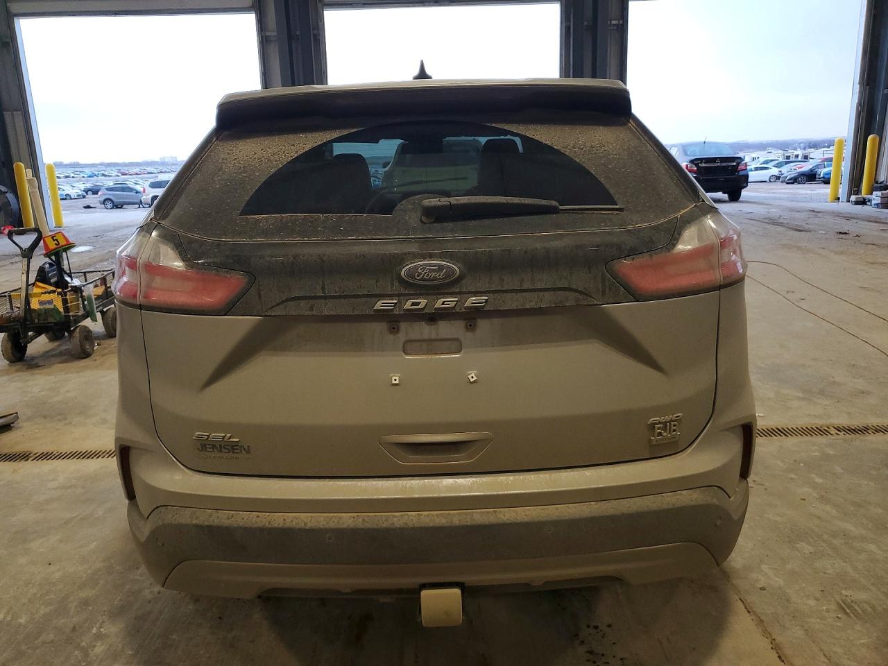 2024 FORD EDGE SEL photo 6