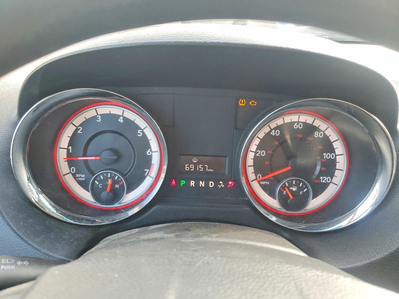 2013 DODGE GRAND CARAVAN SE photo 9
