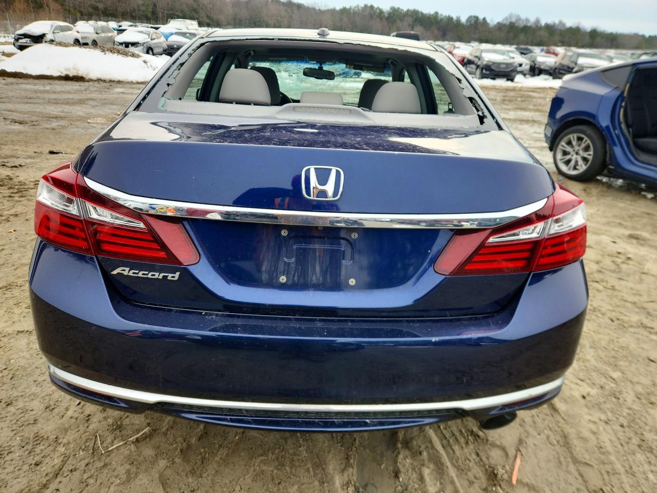 2017 HONDA ACCORD EXL photo 11